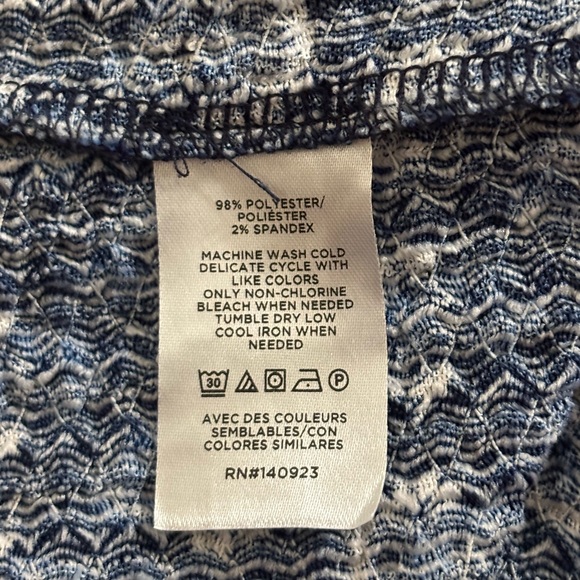 LOFT Textured Patterned Top, size Large - Picture 4 of 8